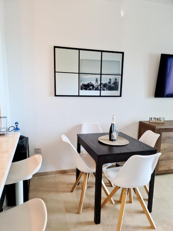 Seaside Serenity - Stylish Apartment With Spectacular Views Manilva Exterior foto