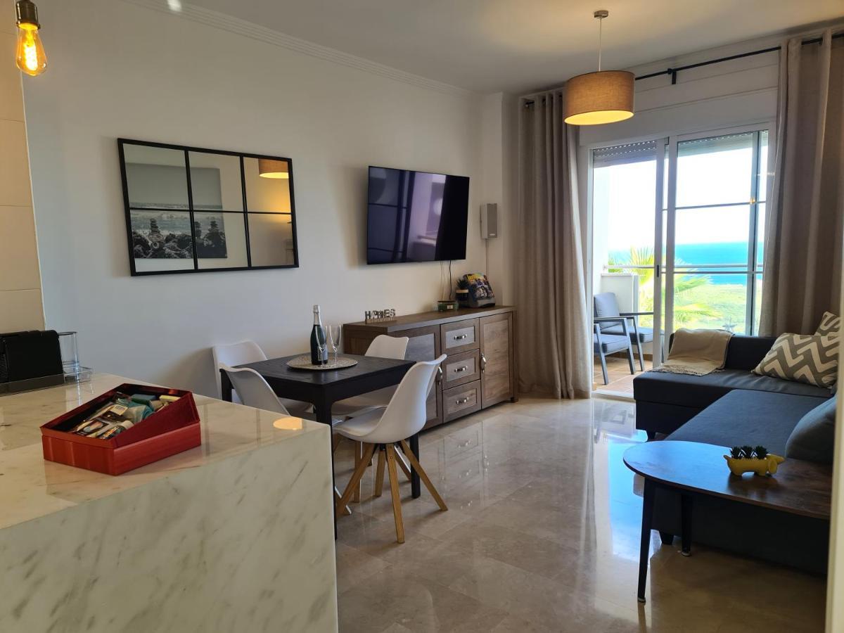 Seaside Serenity - Stylish Apartment With Spectacular Views Manilva Exterior foto